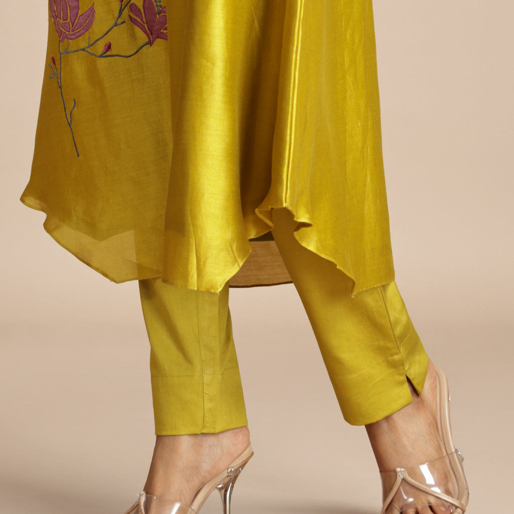Essential Ankle Pants