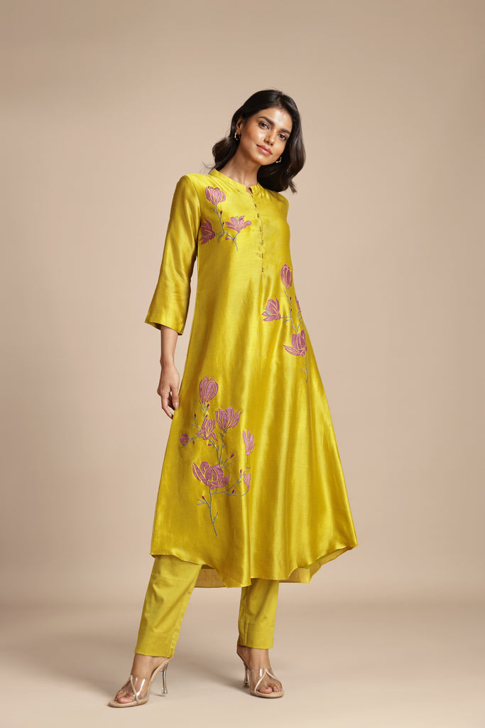 Bloom Appliqué Kurta