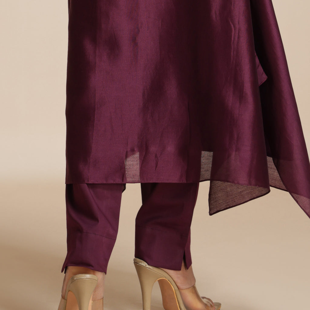 Essential Ankle Pants