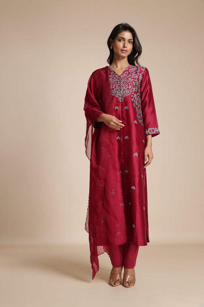 Filigree Appliqué Kurta