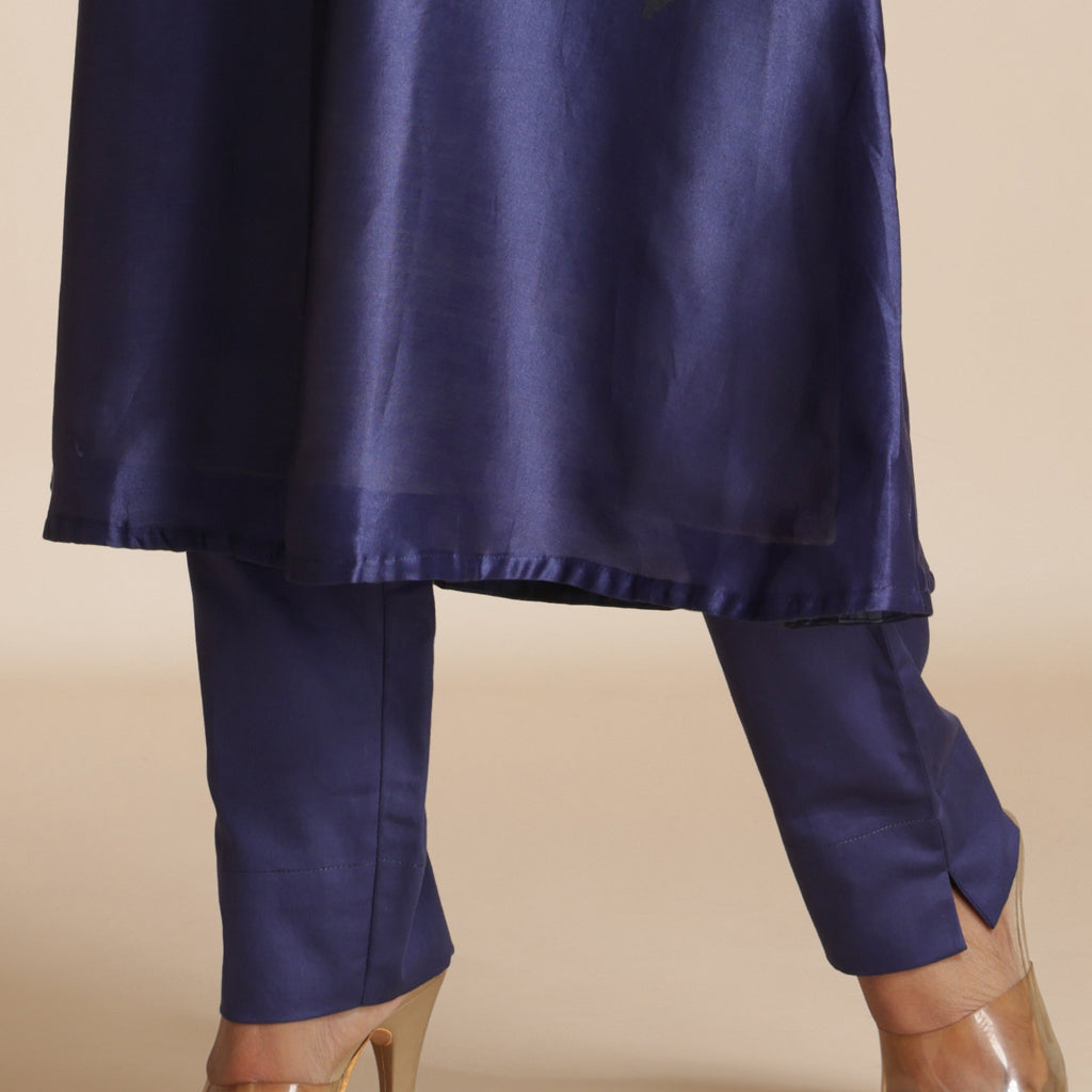 Essential Ankle Pants