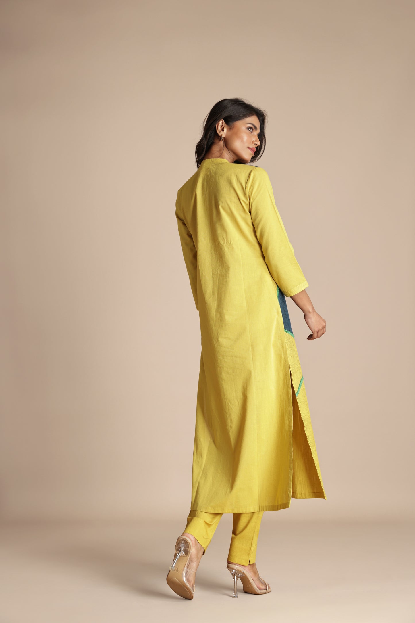 Vertex Pintuck Kurta