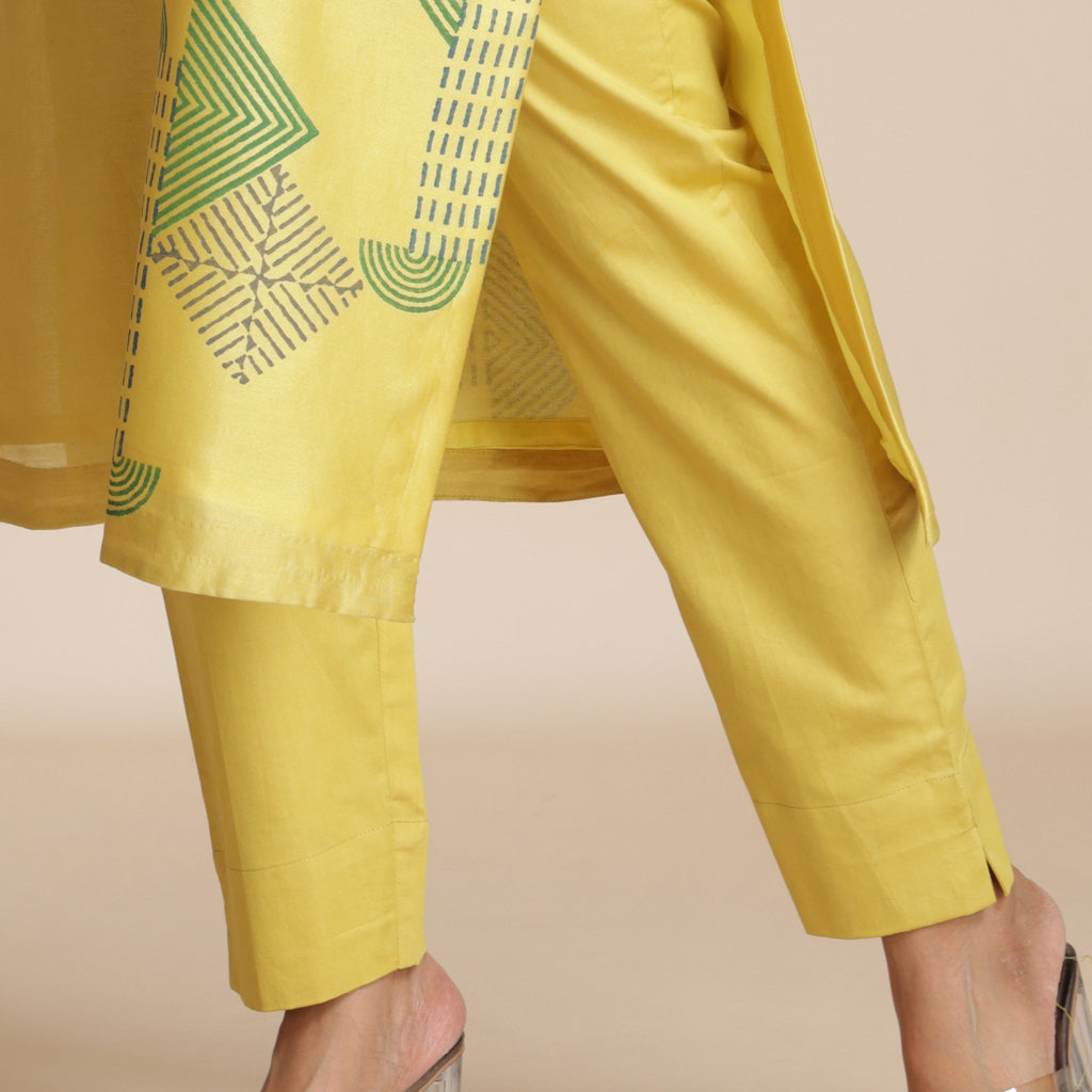Essential Ankle Pants