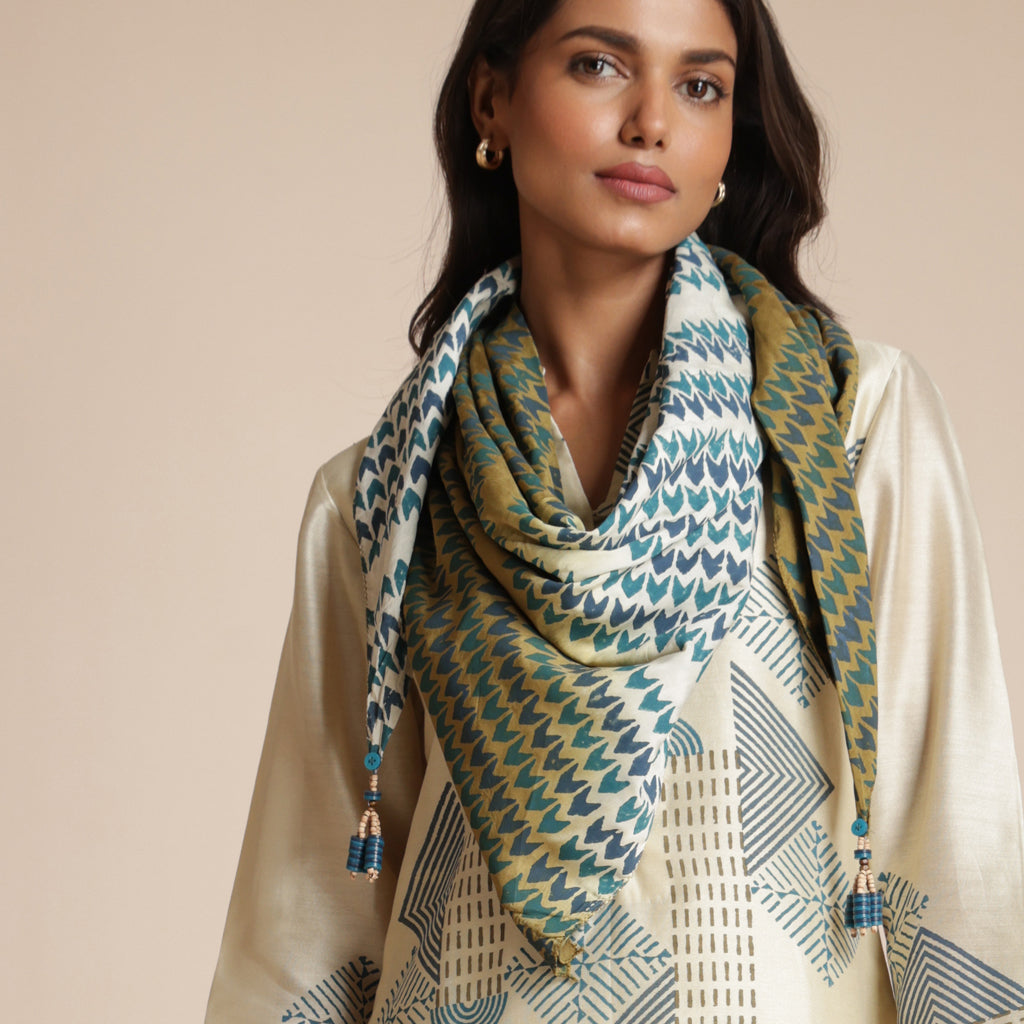 Triad Fusion Scarf