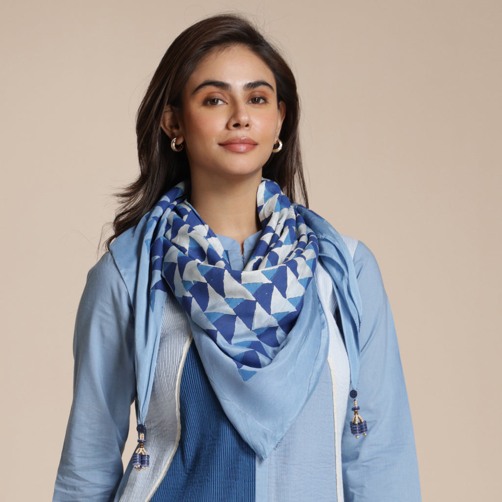 Diamond Mesh Scarf