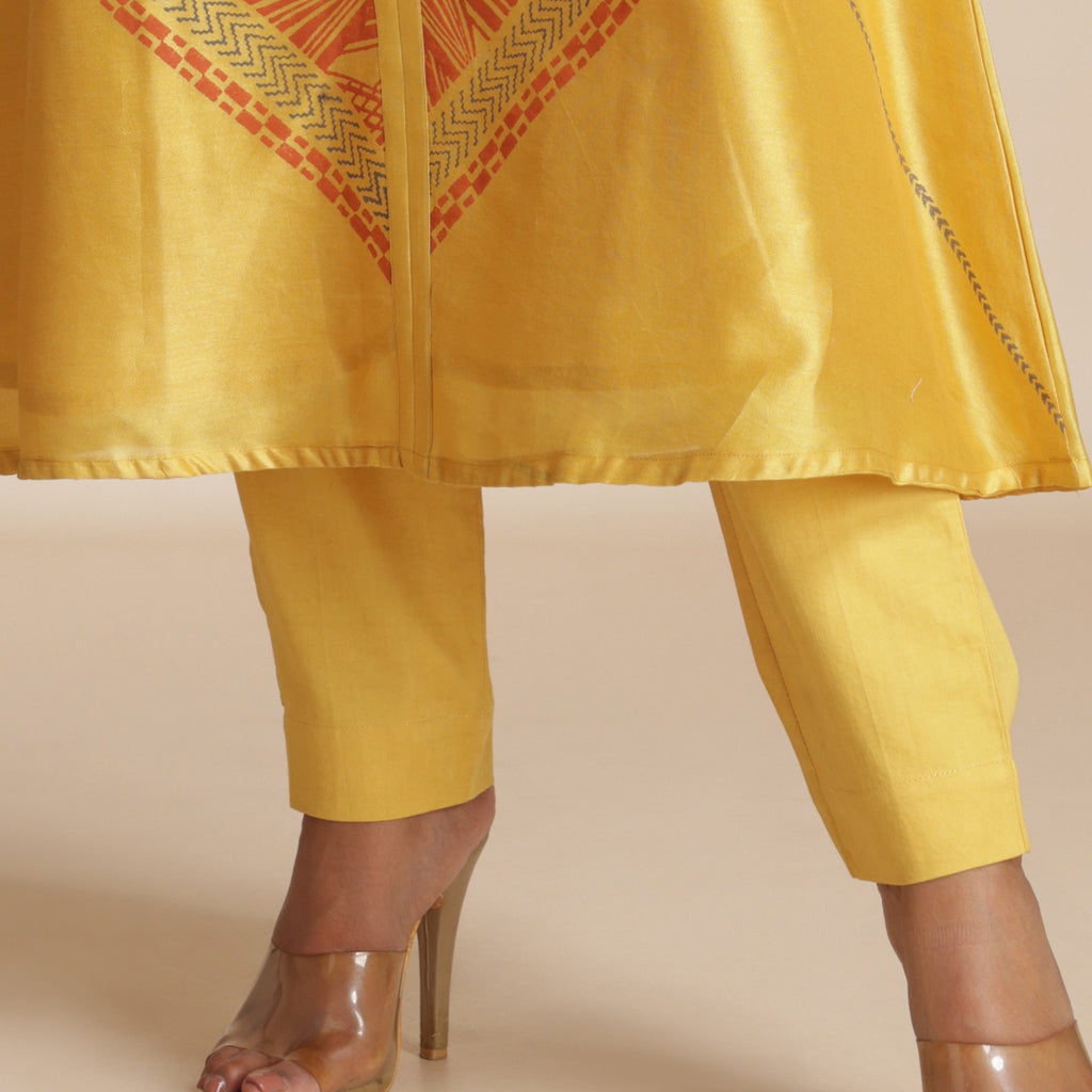 Essential Ankle Pants